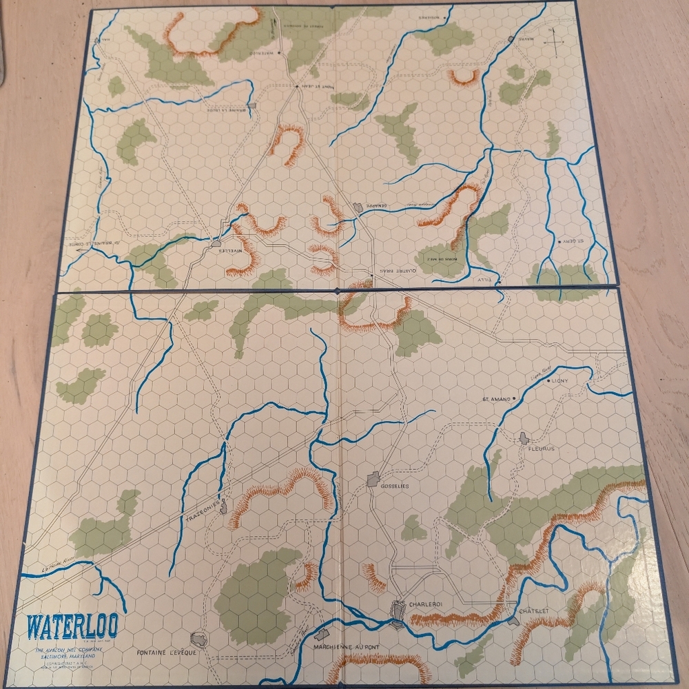 Waterloo Board Game Set - Picture 2 of 4